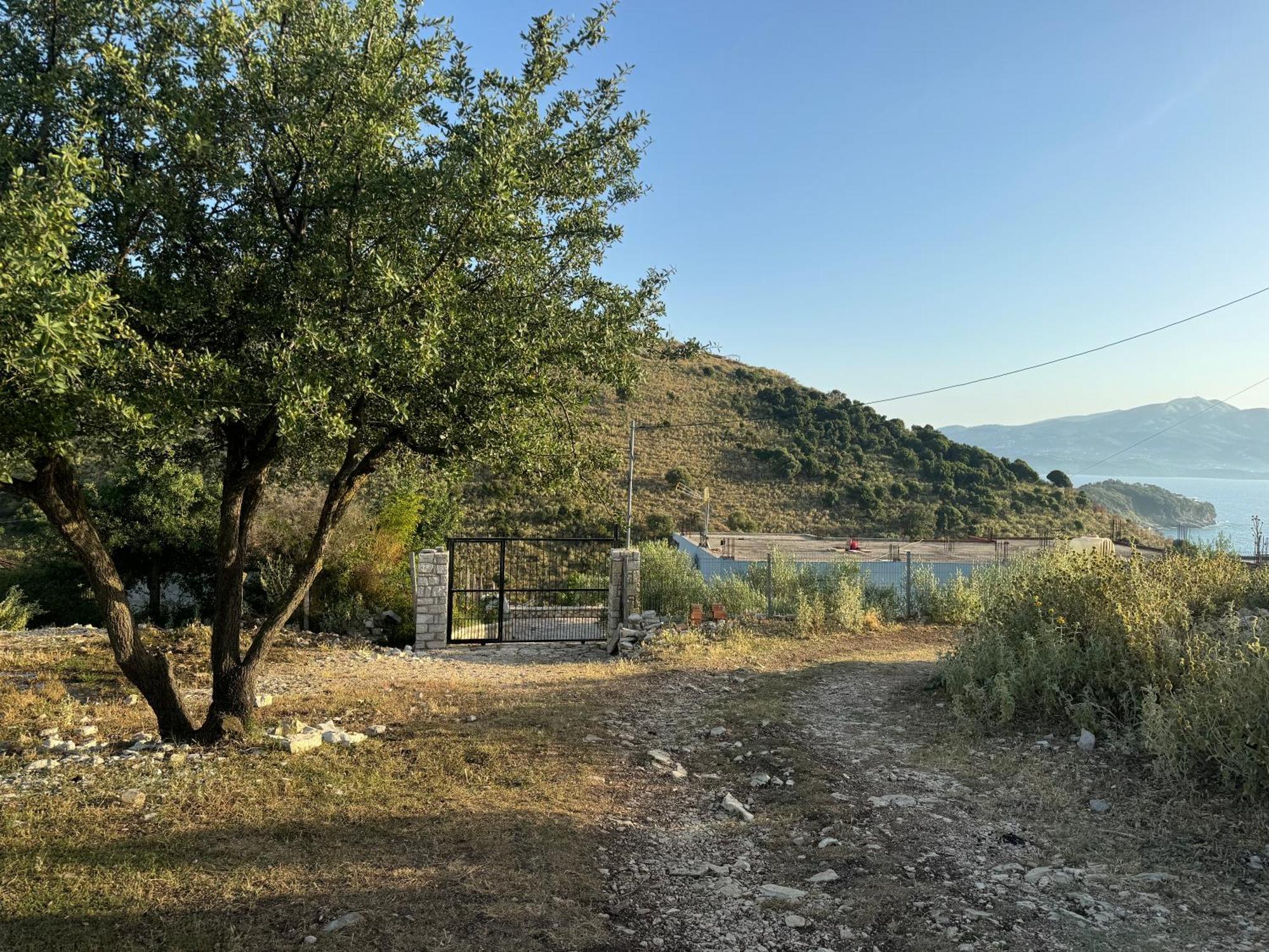 Vila Bedro Sarandë エクステリア 写真