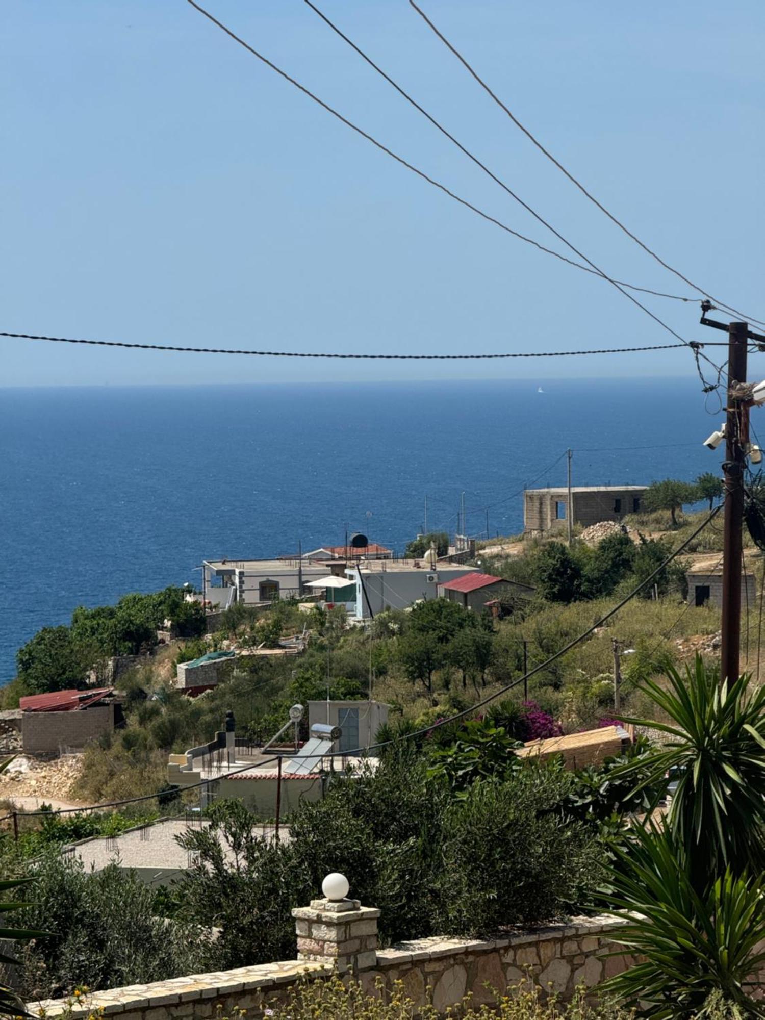 Vila Bedro Sarandë エクステリア 写真